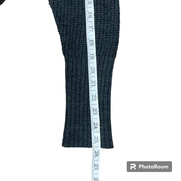 Women's Dark‎ Gray Crew Neck Cable Knit Raglan Sweater- Size M - Picture 5 of 7